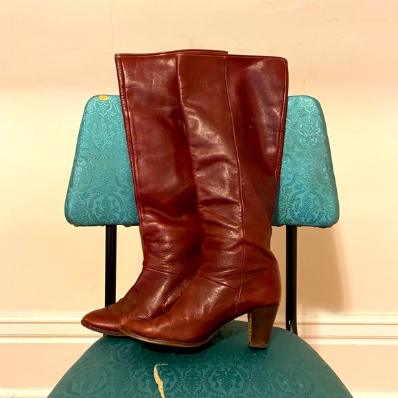 Vintage deep red leather boots - Picture 1 of 2